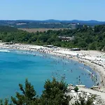 Marina Hotel 3*