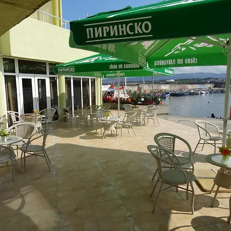 Marina Ξενοδοχείο Kiten (Burgas)