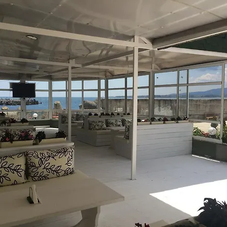 Ξενοδοχείο Marina Kiten (Burgas)