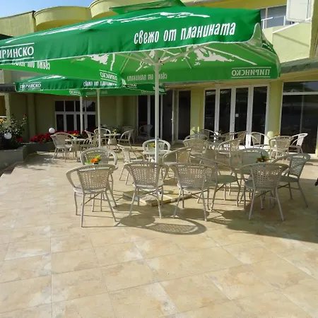 Ξενοδοχείο Marina 3*