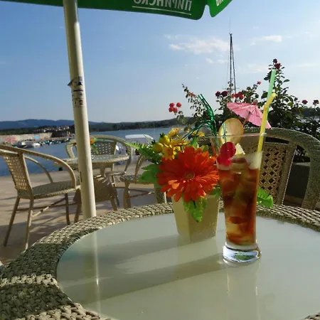 Marina 3* Китен