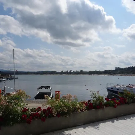 Ξενοδοχείο Marina
