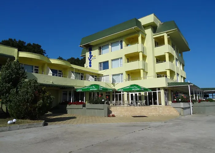 Хотел Marina Китен