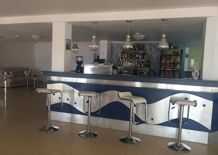 Marina Хотел Китен